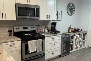 7900 Hardwick Dr, New Port Richey, FL 34653 - Photo 11