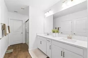 10799 Gable Dig Loop, San Antonio, FL 33576 - Photo 11