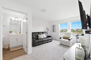 10799 Gable Dig Loop, San Antonio, FL 33576 - Photo 13