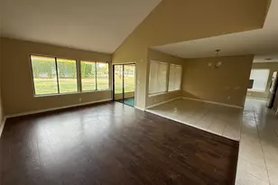 9085 Heather Blvd, Weeki Wachee, FL 34613 - Photo 3