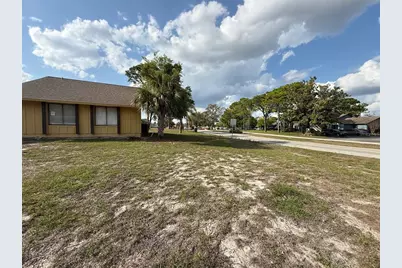 9085 Heather Boulevard, Weeki Wachee, FL 34613 - Photo 15