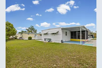 7366 First Loop Avenue, Brooksville, FL 34613 - Photo 9