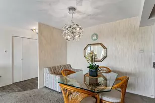 10355 Paradise Blvd, Treasure Island, FL 33706 - Photo 19