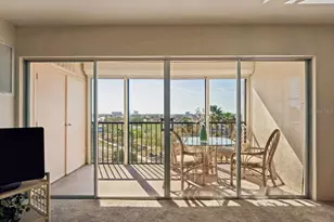 10355 Paradise Blvd, Treasure Island, FL 33706 - Photo 21