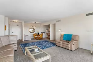 10355 Paradise Blvd, Treasure Island, FL 33706 - Photo 11