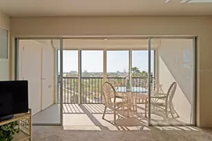 10355 Paradise Blvd, Treasure Island, FL 33706 - Photo 5