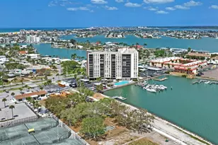 10355 Paradise Blvd, Treasure Island, FL 33706 - Photo 41