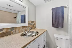 470 3rd St S, Saint Petersburg, FL 33701 - Photo 29