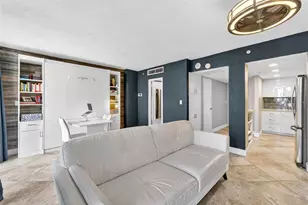 470 3rd St S, Saint Petersburg, FL 33701 - Photo 21