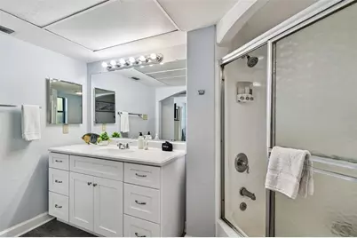 5005 Puritan Road, Tampa, FL 33617 - Photo 41