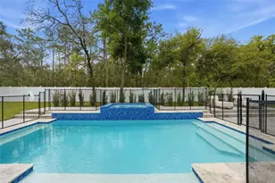 13232 Oldenburg Dr, Hudson, FL 34667 - Photo 3