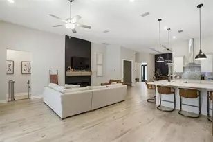 13232 Oldenburg Dr, Hudson, FL 34667 - Photo 9