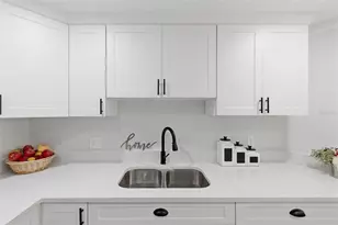 9033 Pegasus Ave, Port Richey, FL 34668 - Photo 13