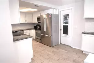 10901 Oldham Rd, Port Richey, FL 34668 - Photo 5