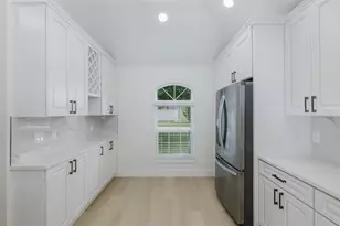 2851 Butterfly Landing Dr, Land O Lakes, FL 34638 - Photo 9