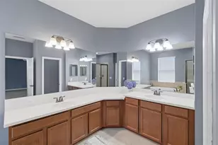 8730 Briggs Marsh Ct, New Port Richey, FL 34654 - Photo 39