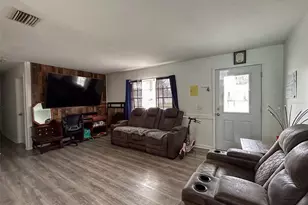 39219 5th Ave, Zephyrhills, FL 33542 - Photo 7