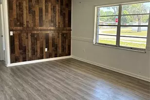 39219 5th Ave, Zephyrhills, FL 33542 - Photo 15