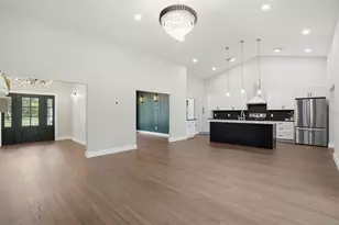 34121 August Ave, Webster, FL 33597 - Photo 9
