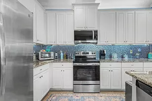 30959 Parrot Reef Ct, Wesley Chapel, FL 33545 - Photo 19