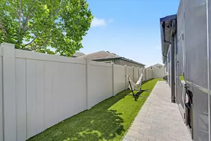 30959 Parrot Reef Ct, Wesley Chapel, FL 33545 - Photo 39