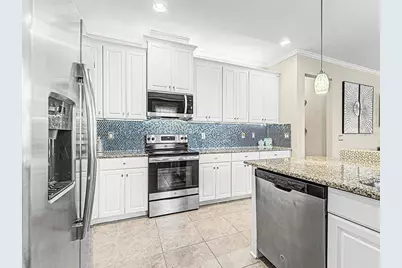 30959 Parrot Reef Court, Wesley Chapel, FL 33545 - Photo 11