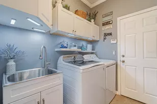 30959 Parrot Reef Ct, Wesley Chapel, FL 33545 - Photo 25