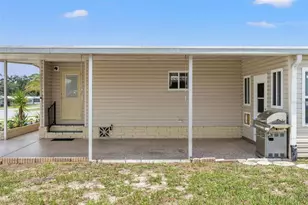 8427 Highpoint Blvd, Brooksville, FL 34613 - Photo 3