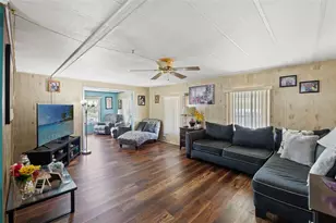 8427 Highpoint Blvd, Brooksville, FL 34613 - Photo 11