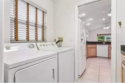 11330 Leeds Drive, Spring Hill, FL 34609 - Photo 33