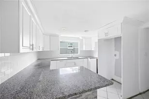 9720 Rainbow Ln, Port Richey, FL 34668 - Photo 15