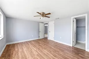 9720 Rainbow Ln, Port Richey, FL 34668 - Photo 13