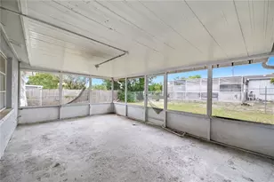 9720 Rainbow Ln, Port Richey, FL 34668 - Photo 33