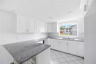 9720 Rainbow Ln, Port Richey, FL 34668 - Photo 17