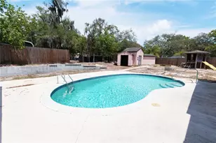9939 Woodridge Ct, Port Richey, FL 34668 - Photo 3