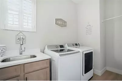 9013 Mississippi Run, Weeki Wachee, FL 34613 - Photo 43