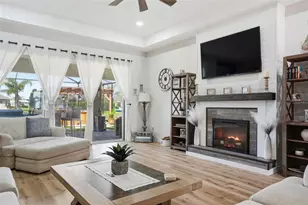 9013 Mississippi Run, Weeki Wachee, FL 34613 - Photo 23