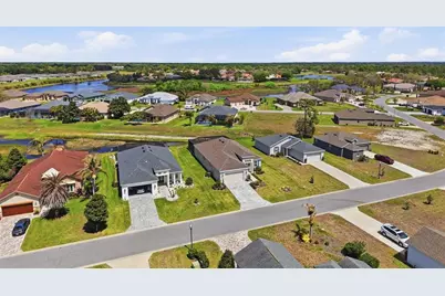 9013 Mississippi Run, Weeki Wachee, FL 34613 - Photo 69