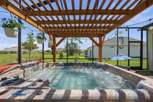 9013 Mississippi Run, Weeki Wachee, FL 34613 - Photo 57