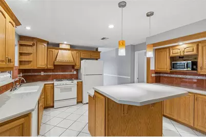 9035 Sharon Drive, New Port Richey, FL 34654 - Photo 17