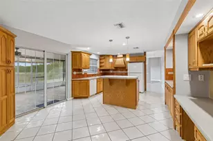 9035 Sharon Dr, New Port Richey, FL 34654 - Photo 15