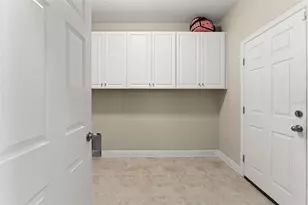 18696 Malinche Loop, Spring Hill, FL 34610 - Photo 29