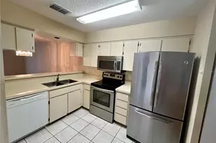 4908 Myrtle Oak Dr, New Port Richey, FL 34653 - Photo 11