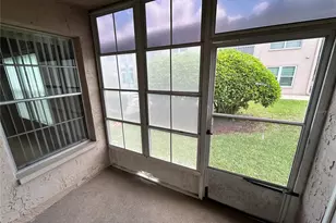 4908 Myrtle Oak Dr, New Port Richey, FL 34653 - Photo 9