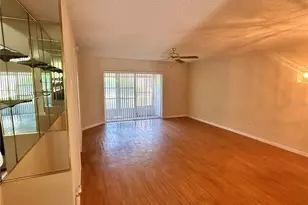 4908 Myrtle Oak Dr, New Port Richey, FL 34653 - Photo 3