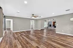 7 Eagle Ln, Palm Harbor, FL 34683 - Photo 5