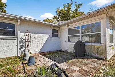 1016 Windsor Hill Way, Tarpon Springs, FL 34689 - Photo 17