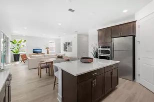 810 Emerald Grv Dr, Apopka, FL 32703 - Photo 5