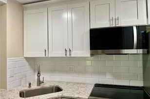 1423 Pine Glen Ln, Tarpon Springs, FL 34688 - Photo 7