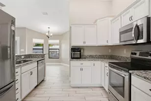4128 Everett Ave, Spring Hill, FL 34609 - Photo 7